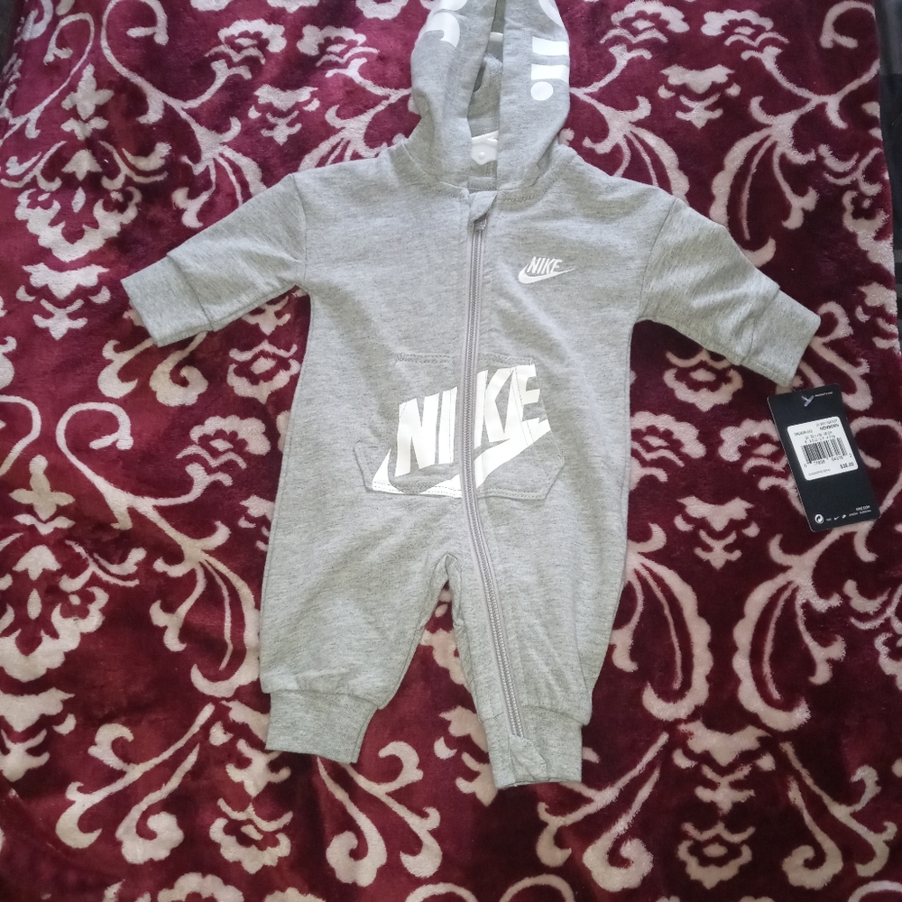 Nike Just do it One piece w/ hoodie  Newborn